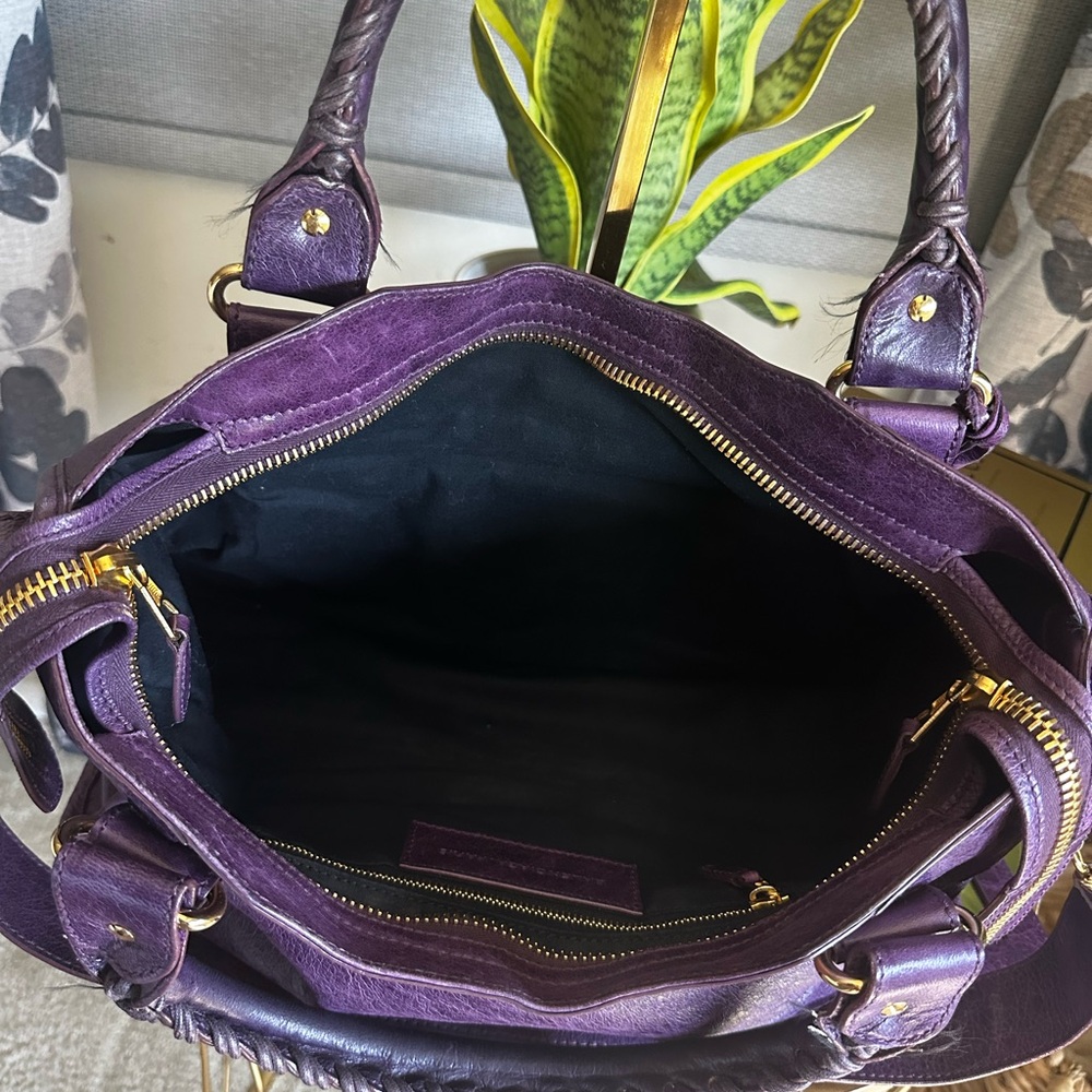Balenciaga Lambskin The Giant Town Bag - Picture 8 of 11